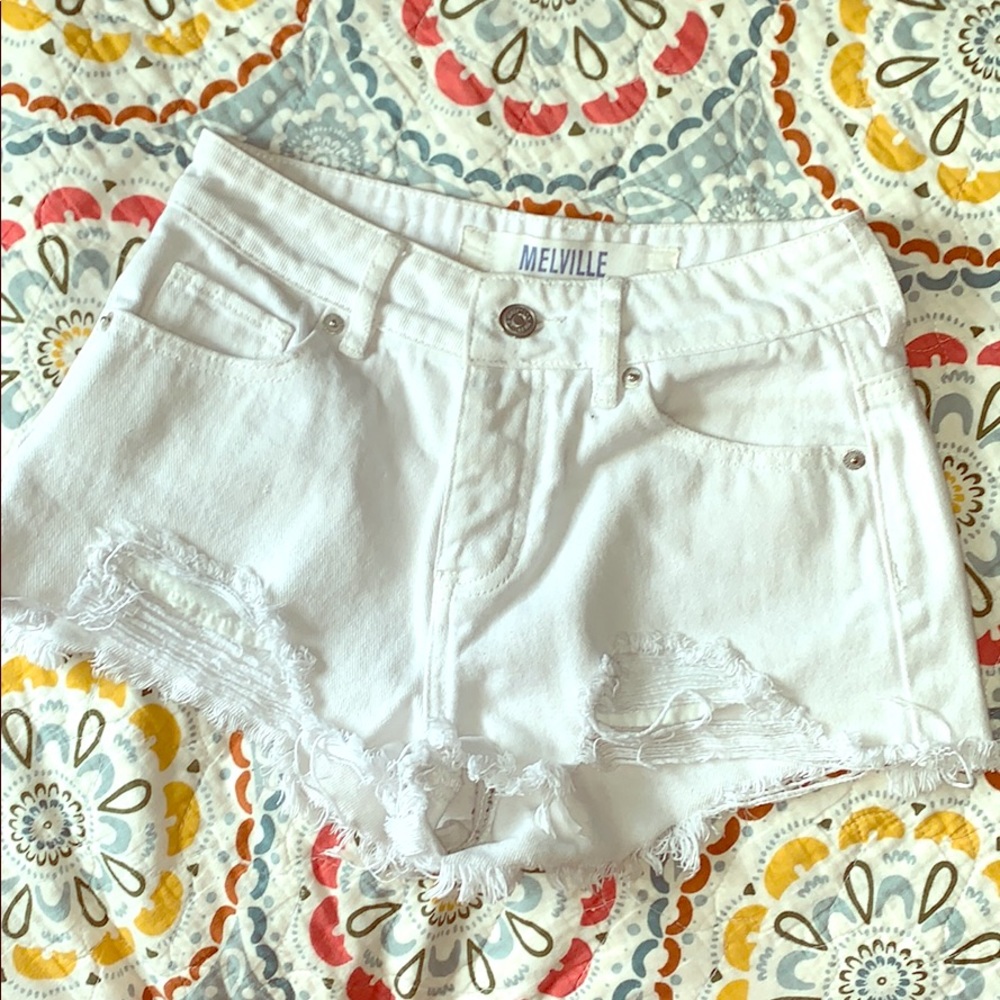 Brandy Melville high rise shorts